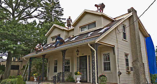 Best Emergency Roof Repair  in Crosspointe, VA